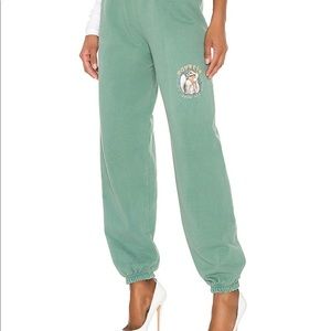 Boys lie sweatpants size L, never worn